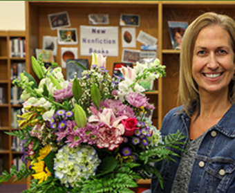  Deanna Nardell receives EC Educator of Excellence Award