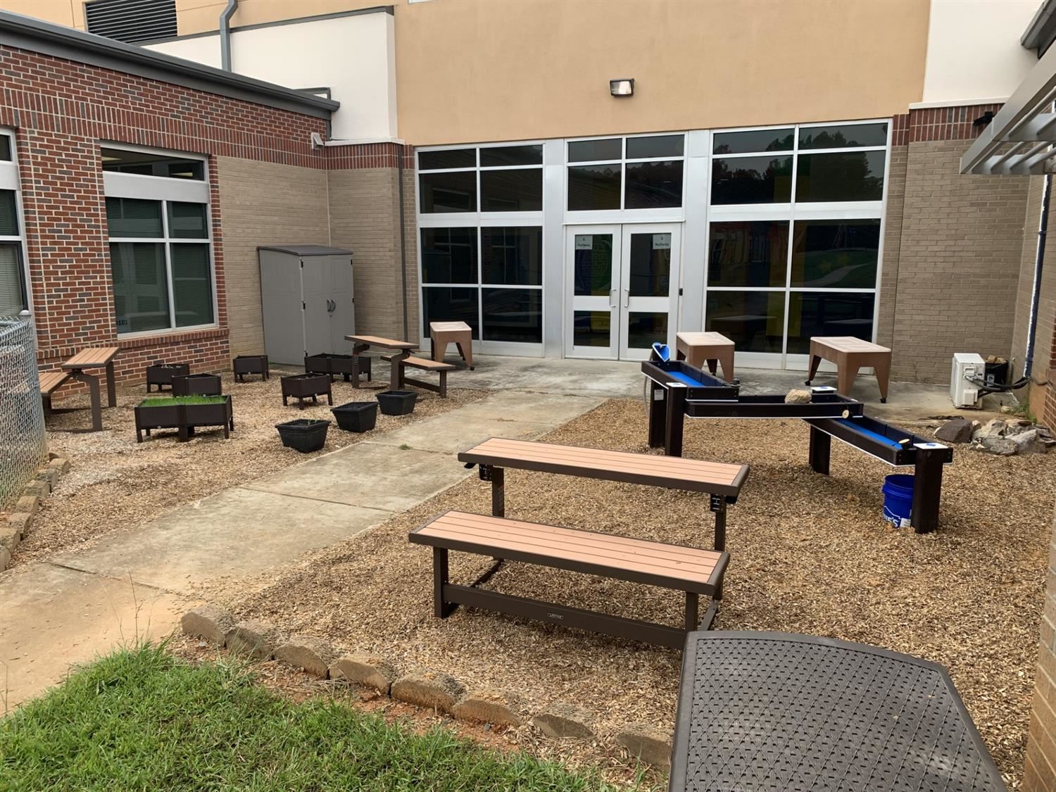 Outdoor STEM Lab